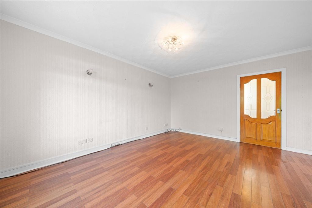 Property photo 3 of 18 Dsc01976.Jpg