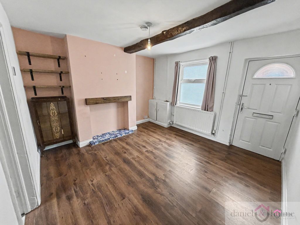 Property photo 2 of 22 Img_1571