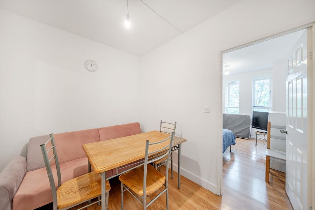 Property photo 3 of 9 1343815-1-68E4F92c99dc5.Jpg