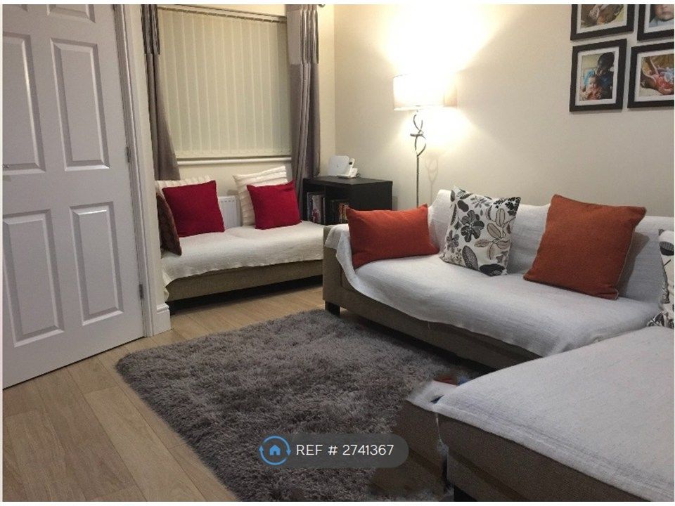 Property photo 3 of 20