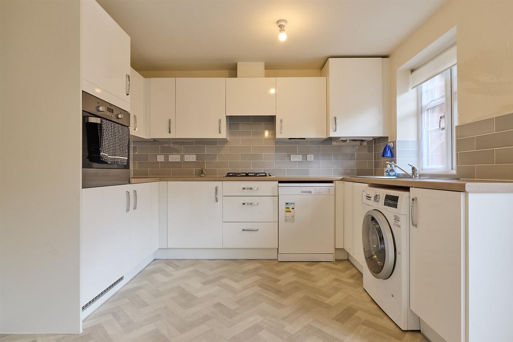 Property photo 2 of 15 Highgrove_23.Jpg