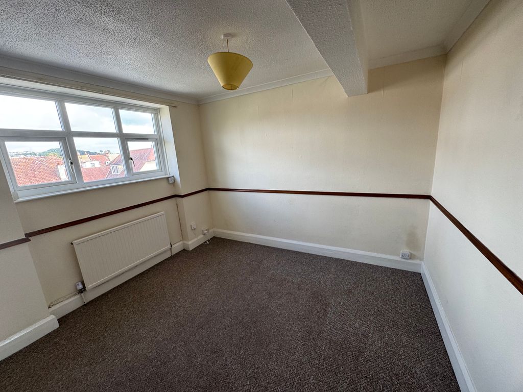 Property photo 2 of 7 Img_2289