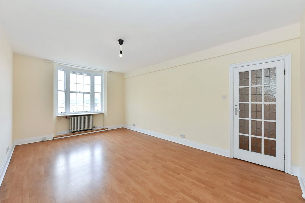 Property photo 2 of 7 Picture No. 05