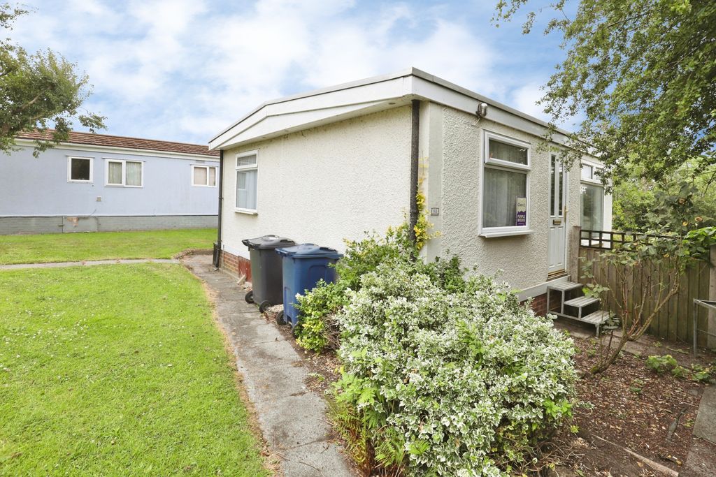 Property photo 2 of 15