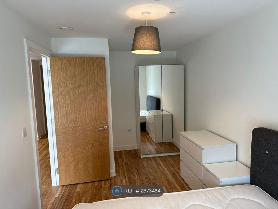 Property photo 3 of 6