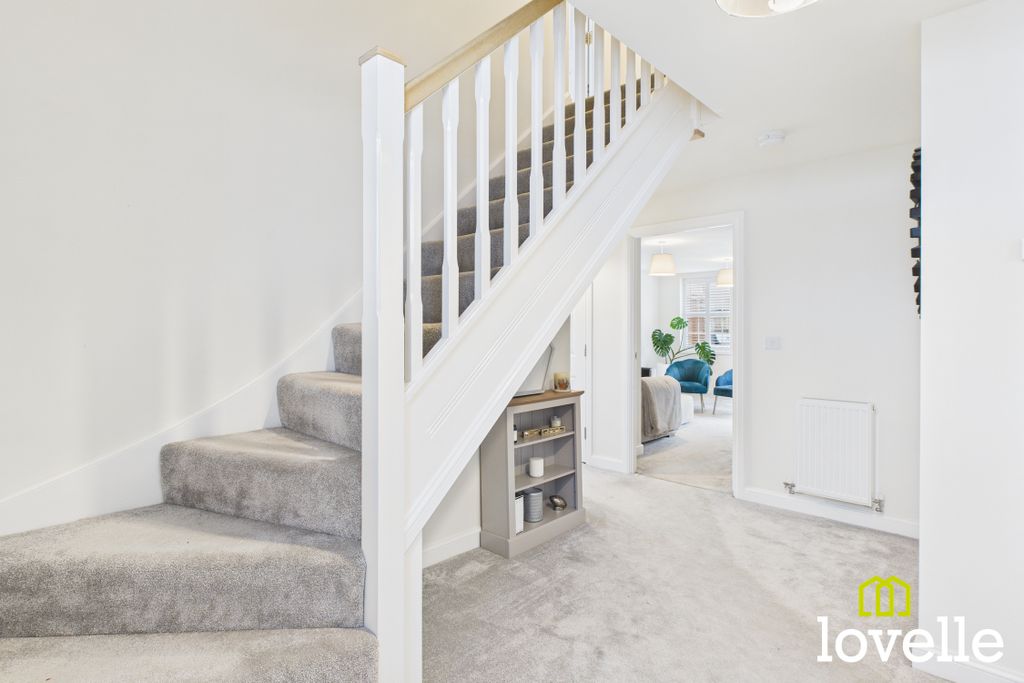 Property photo 3 of 48