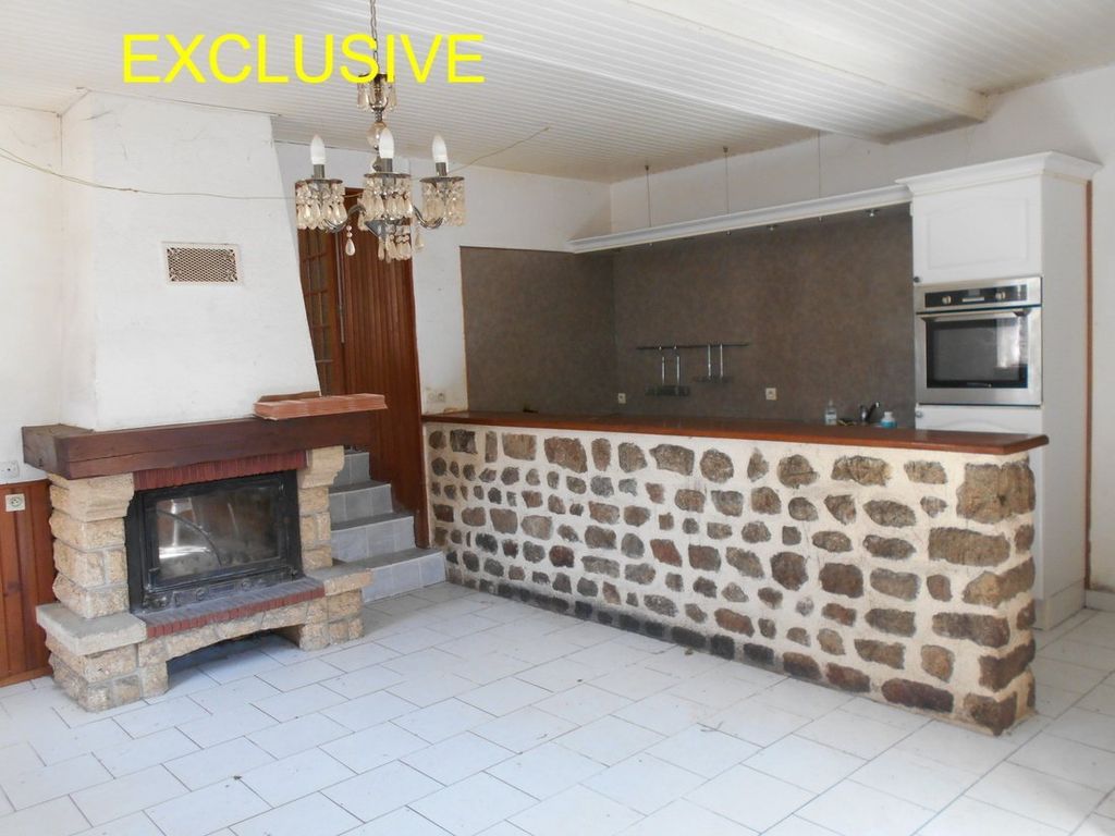 Property photo 3 of 13