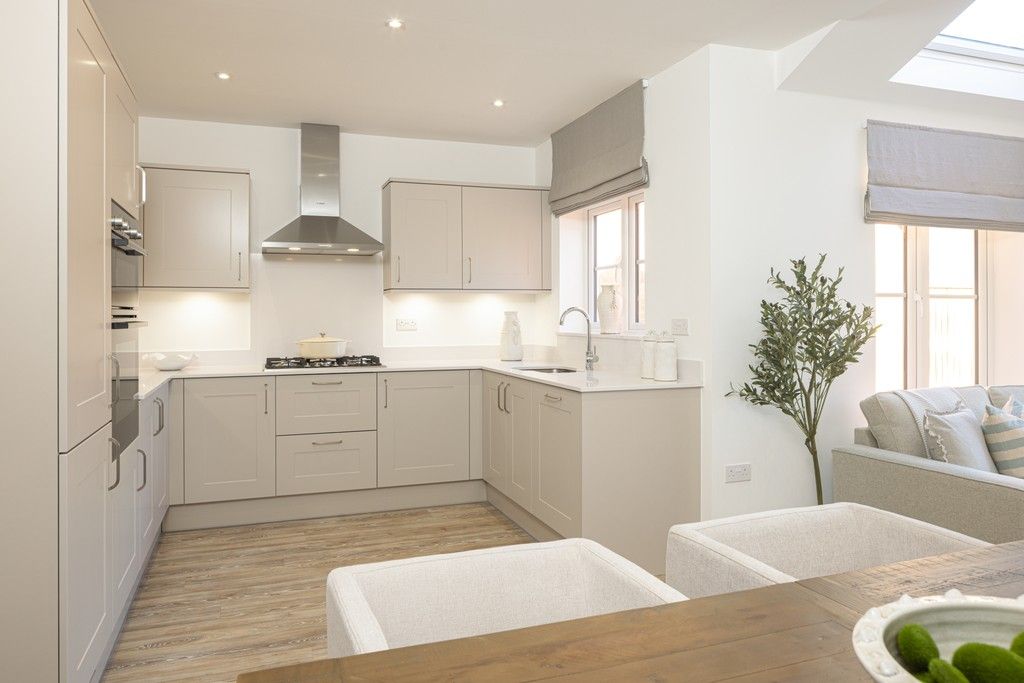 Property photo 3 of 13 The Mulberry Kitchen Dining Ingatestone Grove