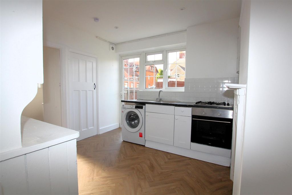 Property photo 3 of 9 Img_0009.Jpg
