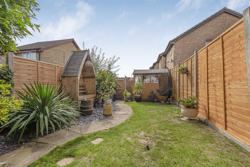 Property photo 2 of 20 53_62006.Jpg