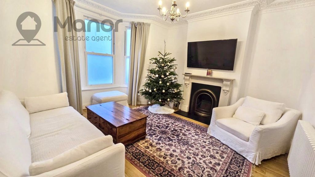 Property photo 3 of 34 Img-20251206-Wa0018