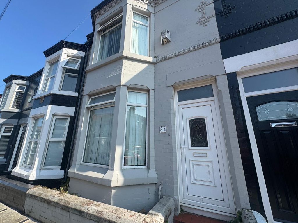 Property photo 2 of 10