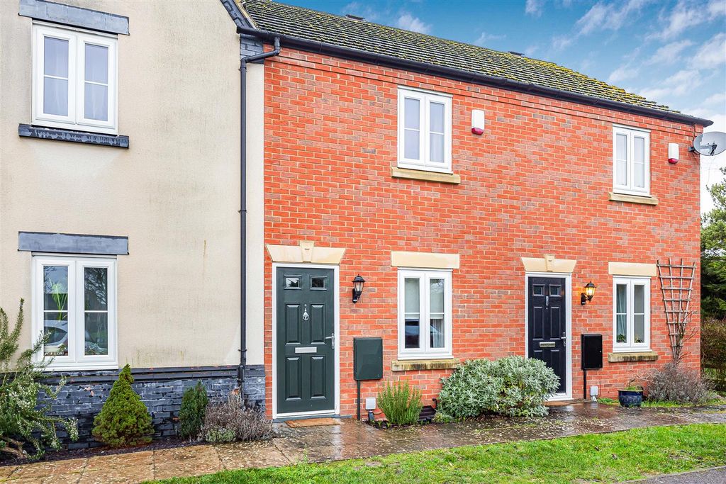 Property photo 1 of 11 12_72637.Jpg