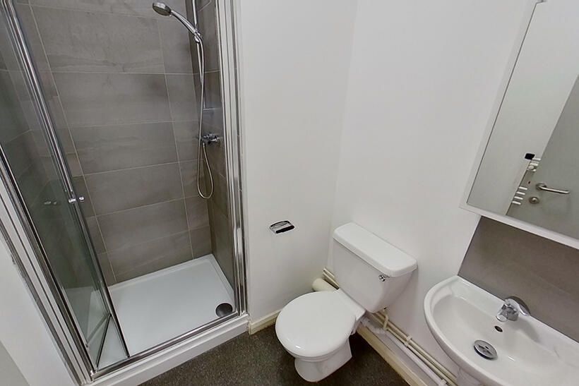 Property photo 3 of 3 A Modern And Well-Maintained Bathroom Featuring A ...