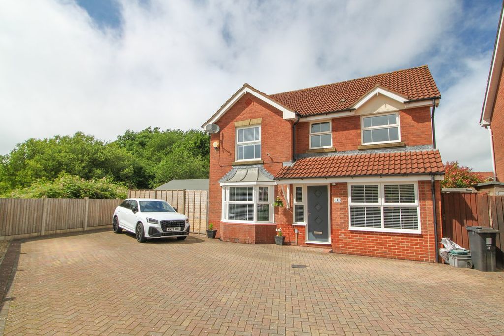Property photo 1 of 27