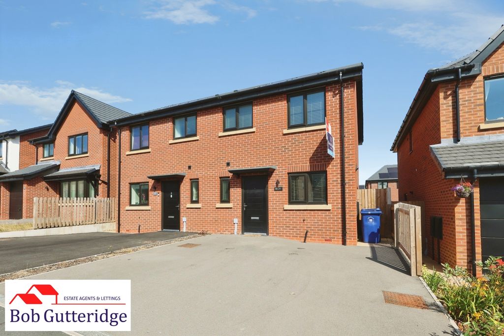 Property photo 1 of 22 Pbox-Img.Jpg