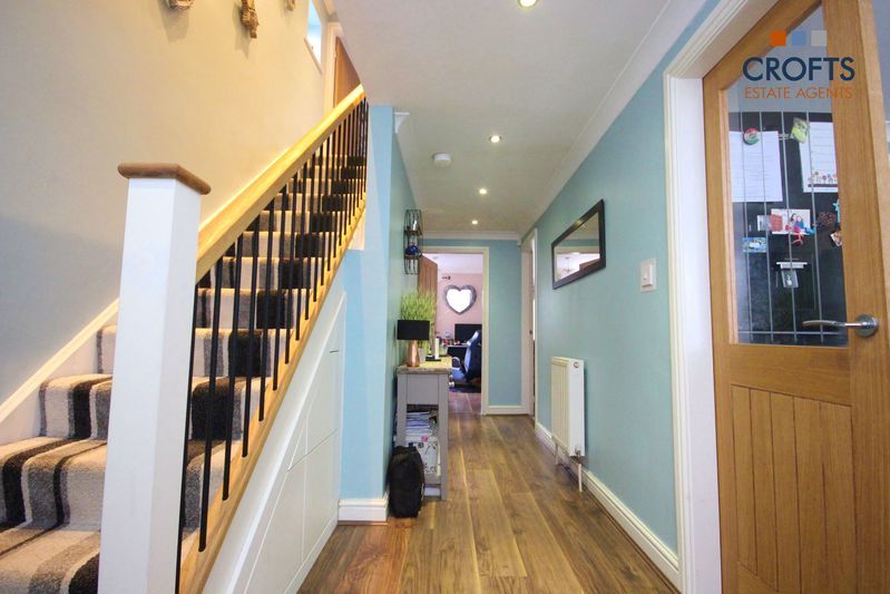 Property photo 2 of 16 Hallway