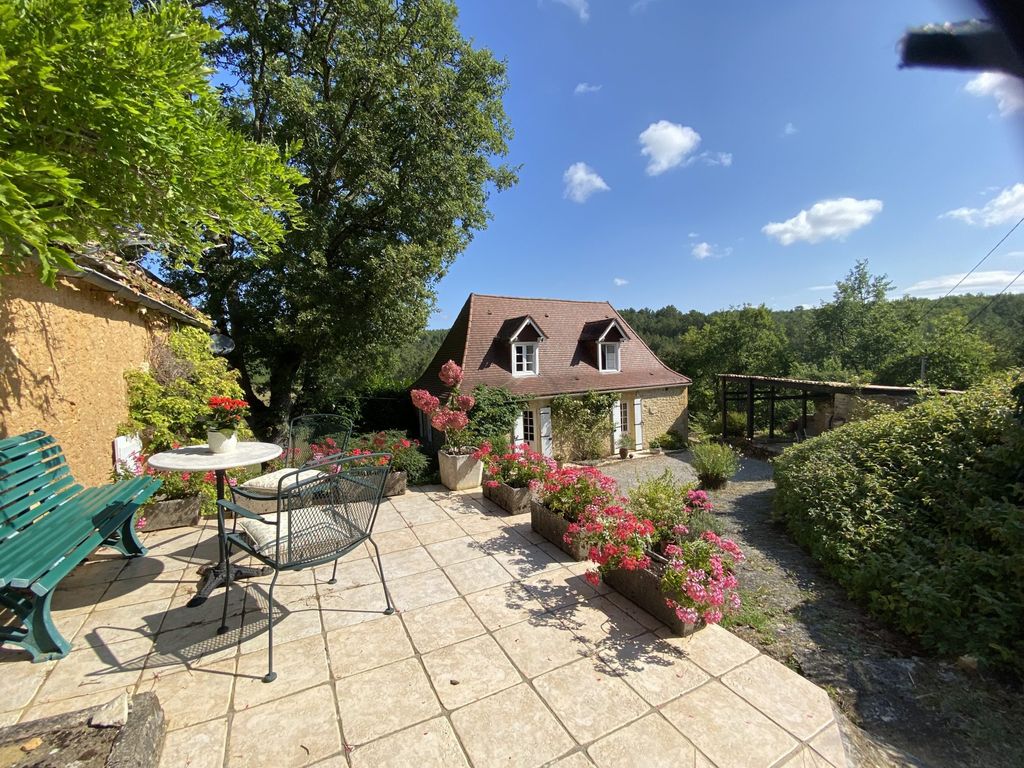 Property photo 2 of 44