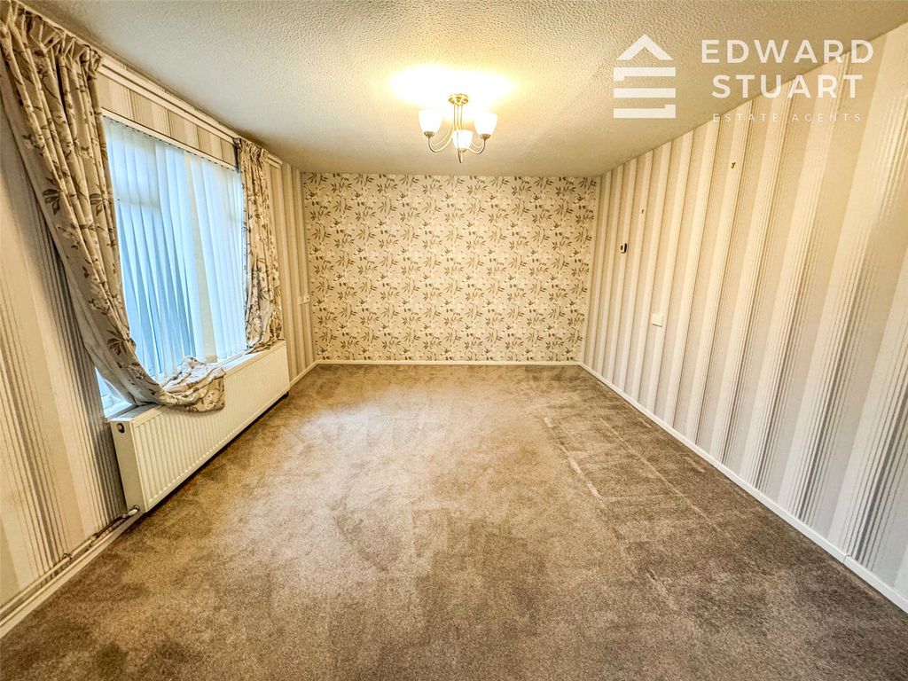 Property photo 3 of 8 Picture No. 05