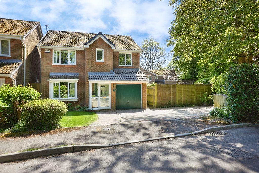 Property photo 1 of 16