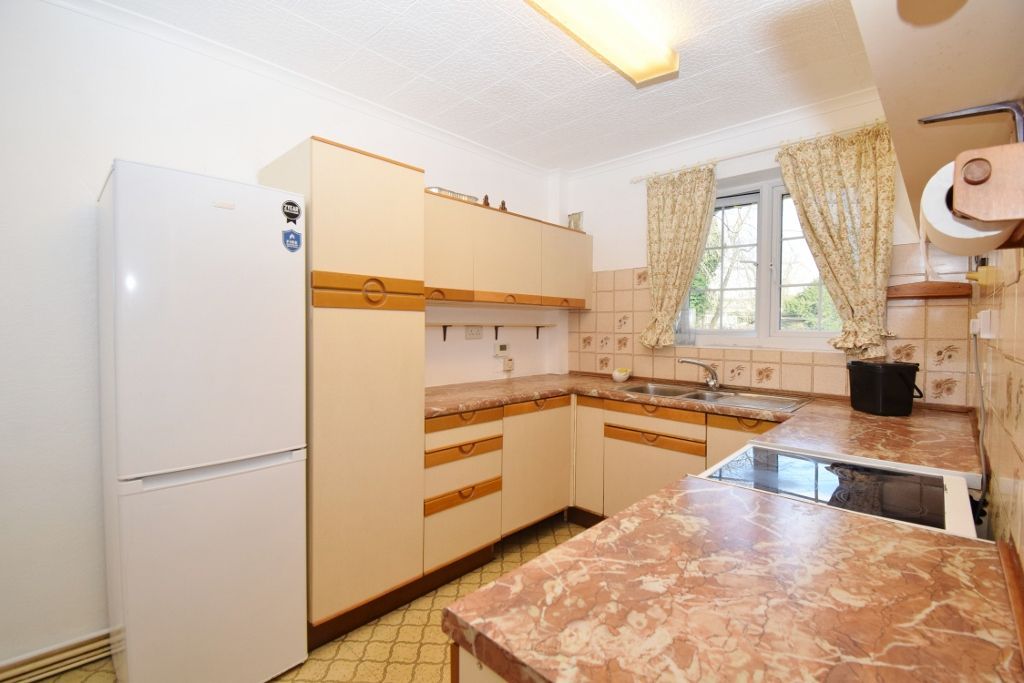 Property photo 3 of 6