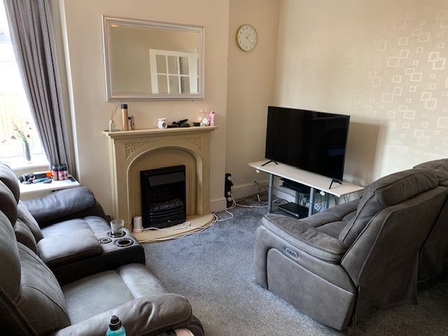 Property photo 2 of 22