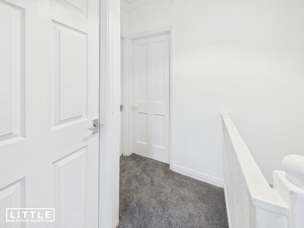 Property photo 2 of 27 Photo 2