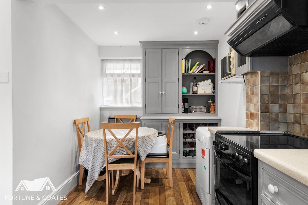Property photo 3 of 16 Jerounds_4.Jpg
