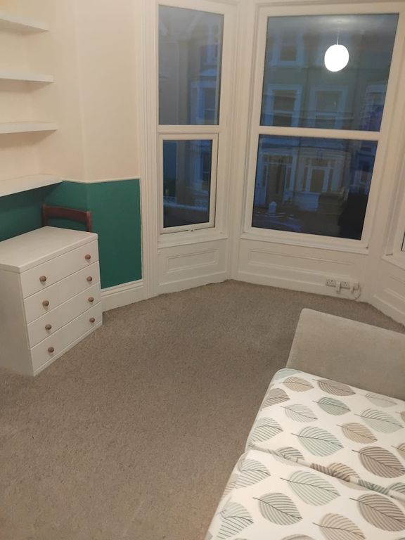 Property photo 3 of 5