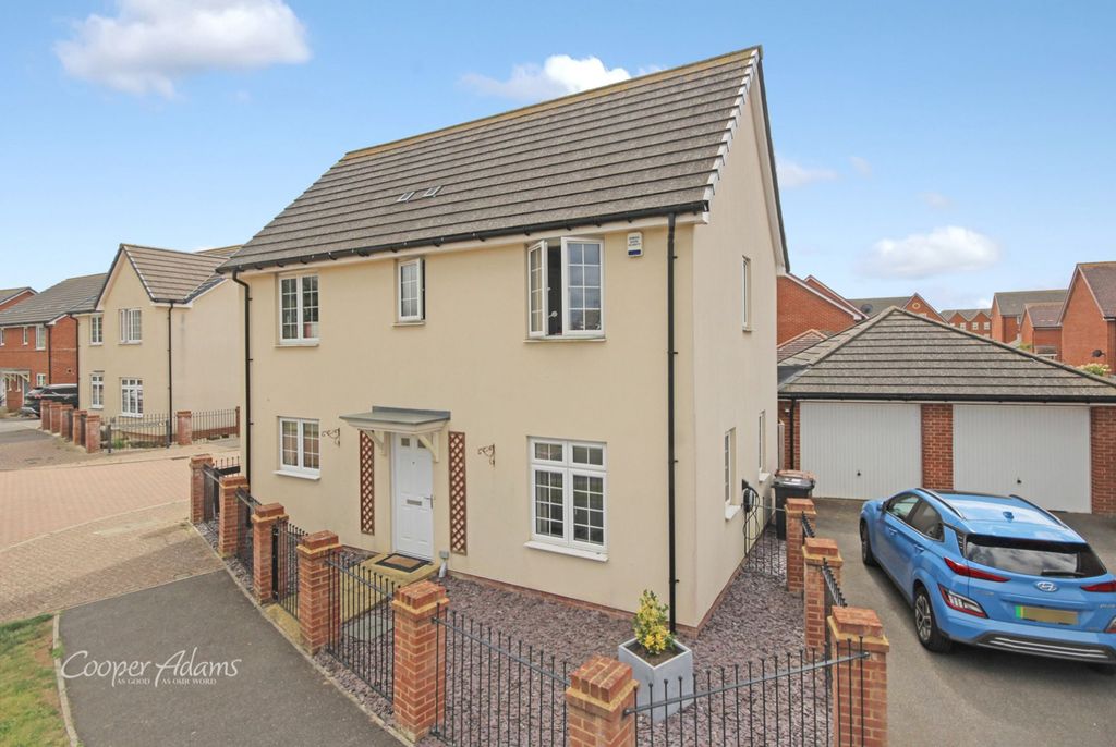 Property photo 1 of 17 Front