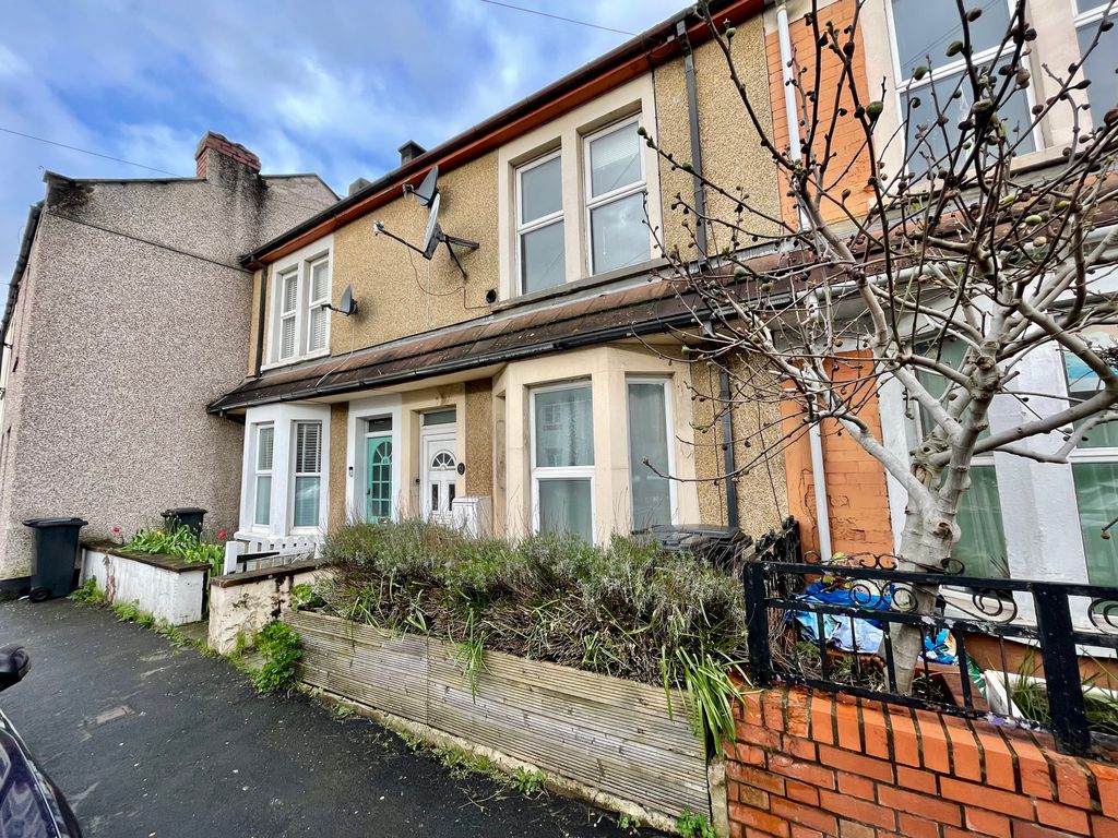 Property photo 1 of 6 View