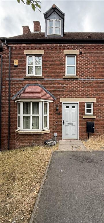 Property photo 1 of 18 9 Parklands Ave - Img_2505.Jpeg