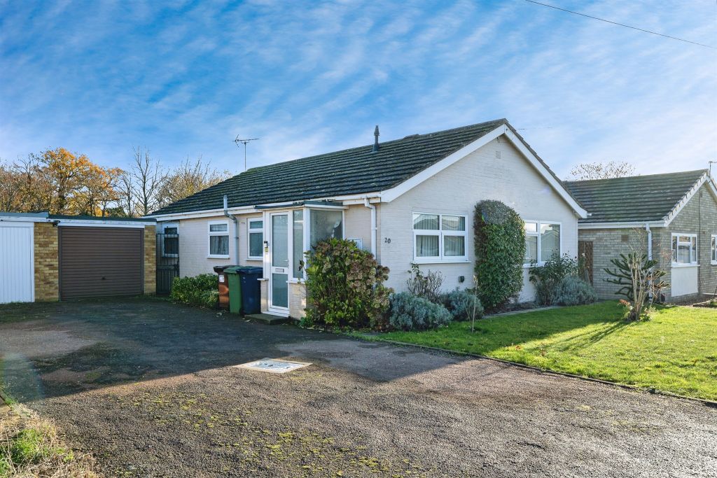 Property photo 1 of 17