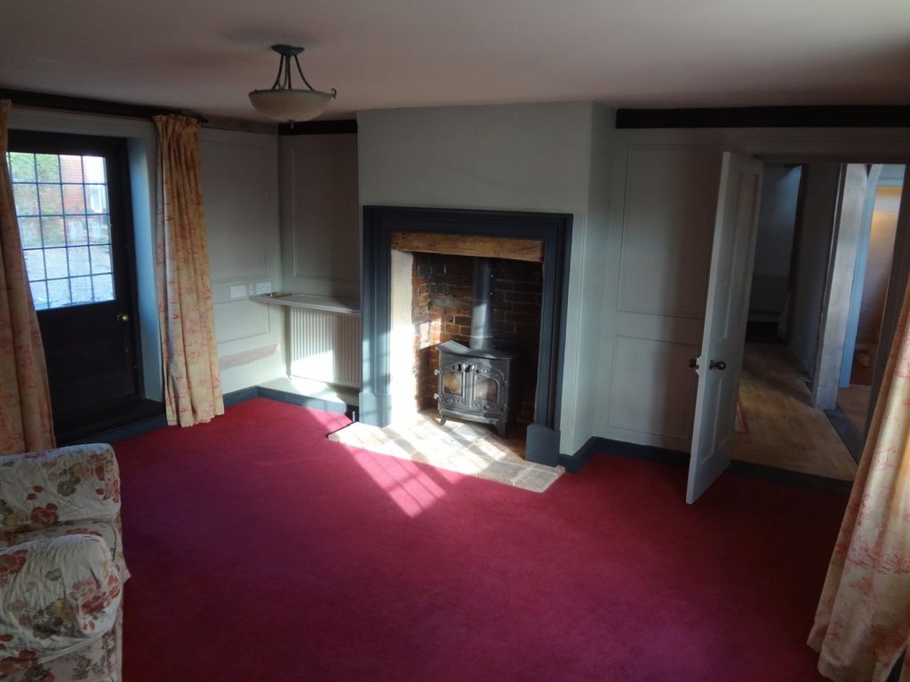 Property photo 2 of 16