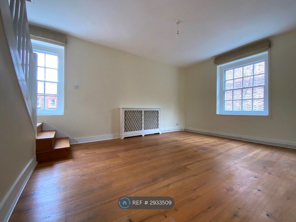 Property photo 2 of 15 Living Room