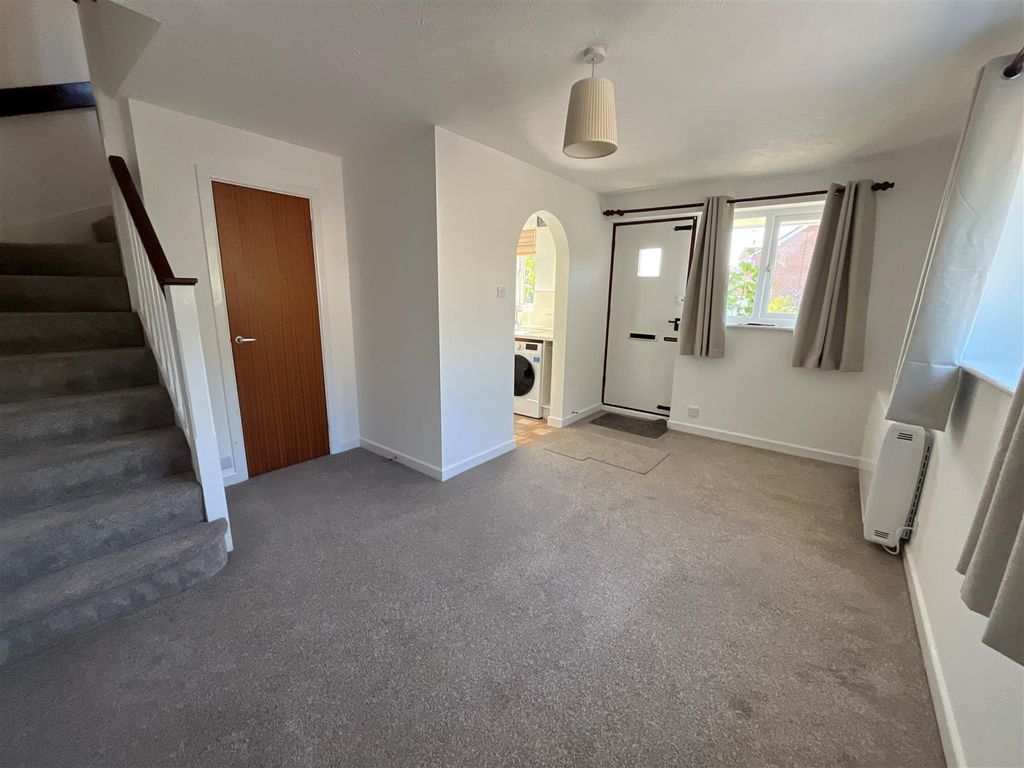 Property photo 2 of 5