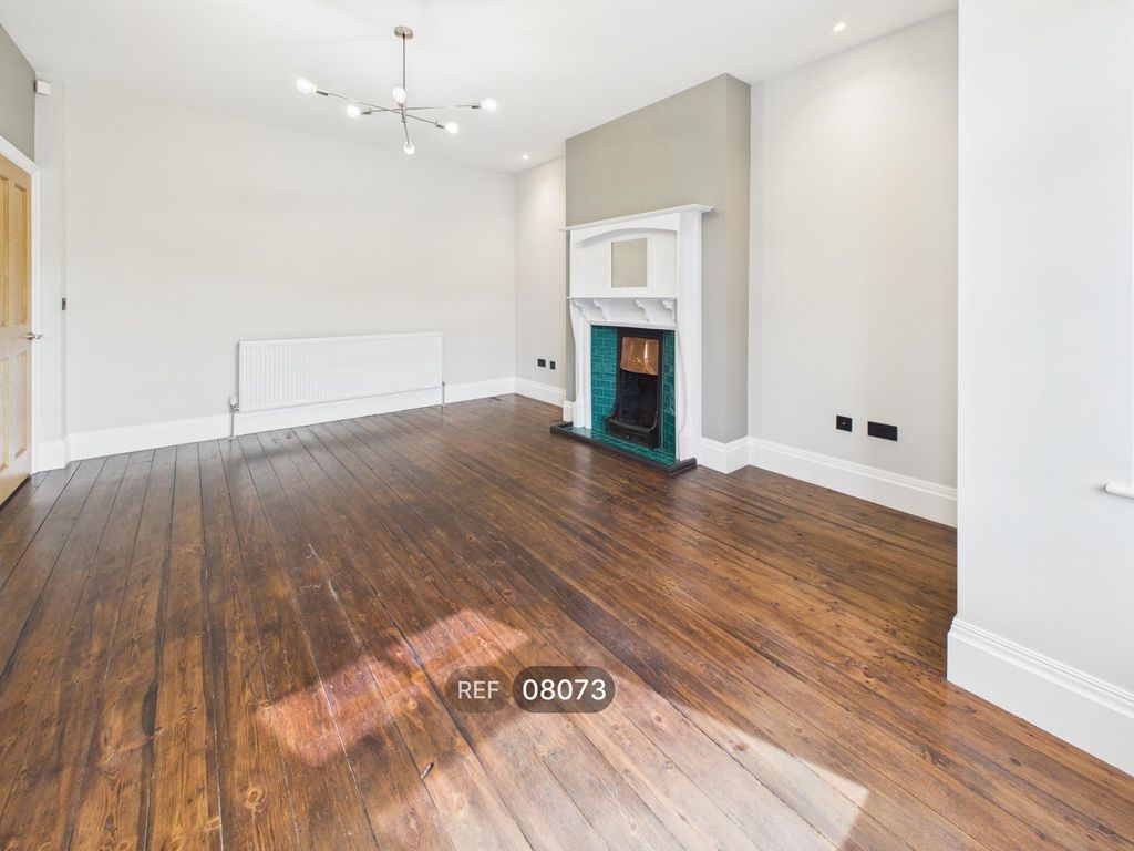 Property photo 3 of 23 Reception Room