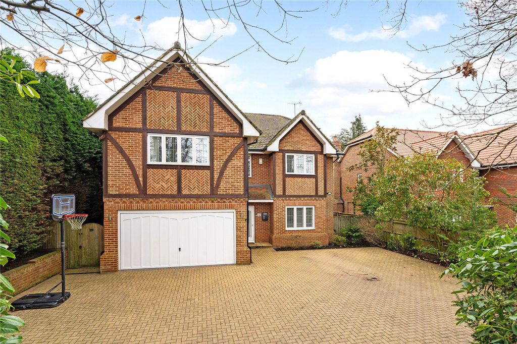 Property photo 1 of 21 Front Elevation