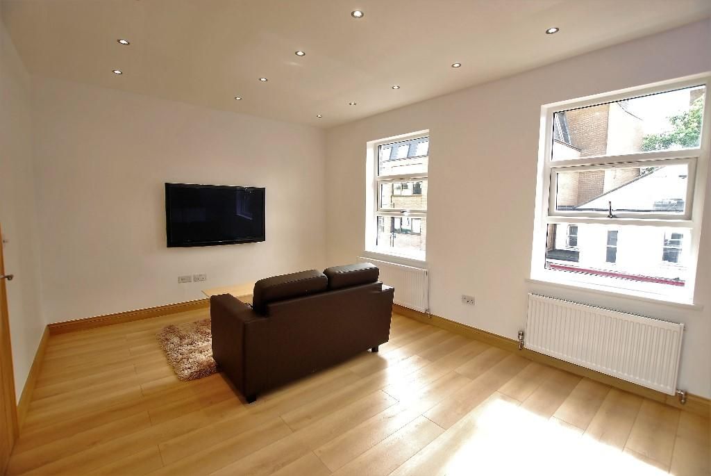 Property photo 3 of 8