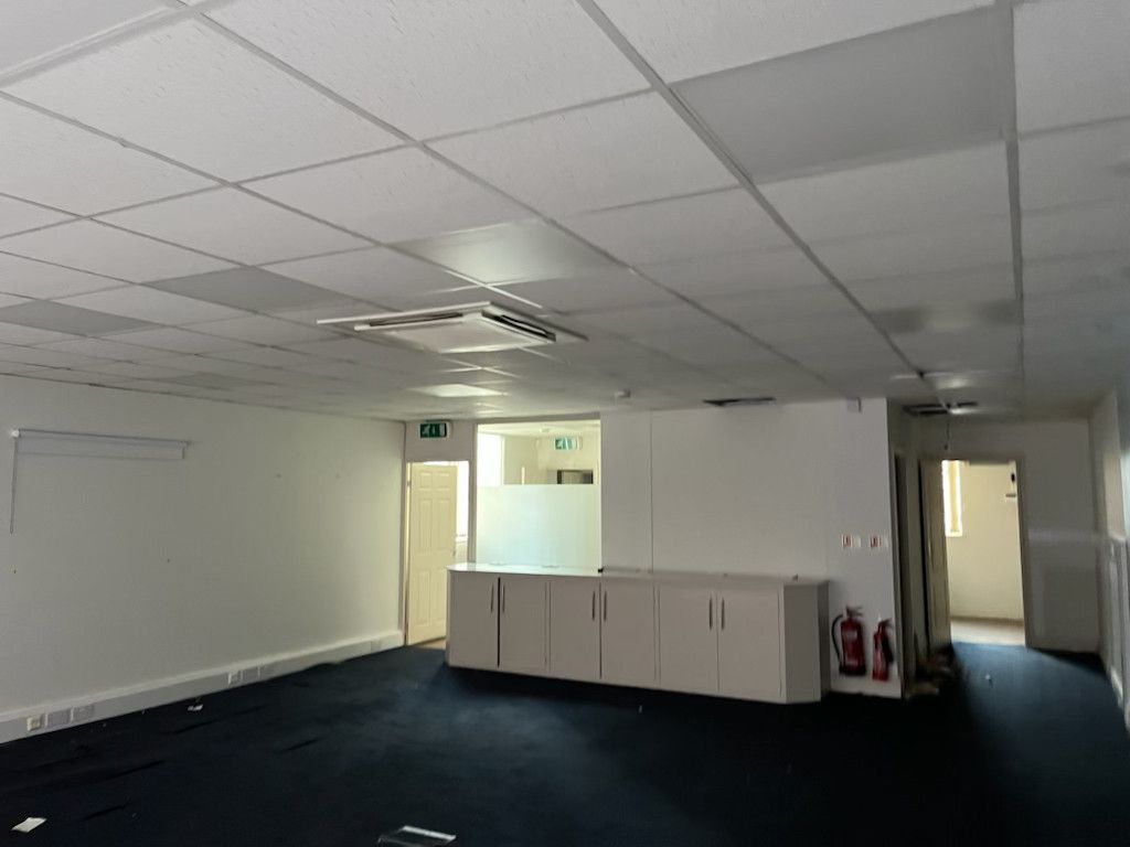 Property photo 1 of 1