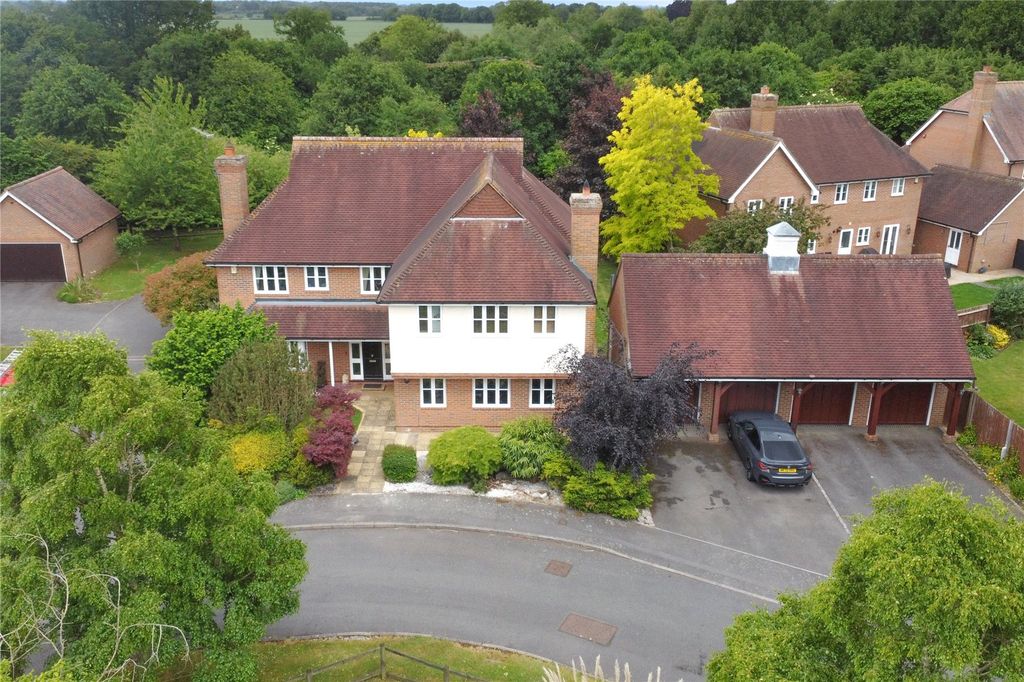 Property photo 1 of 21 Picture No. 25