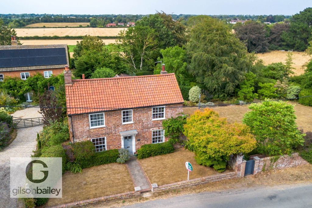 Property photo 1 of 36