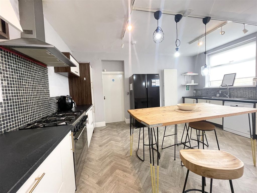 Property photo 3 of 5 Img_7676.Jpg