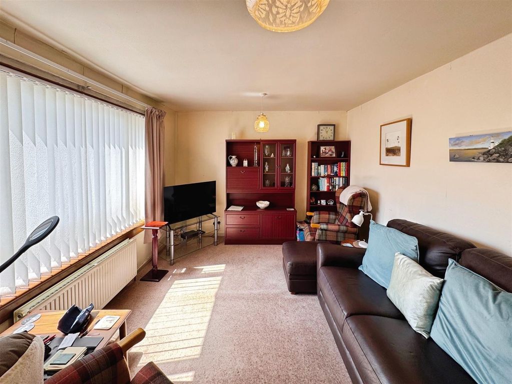 Property photo 3 of 14 4.Jpg