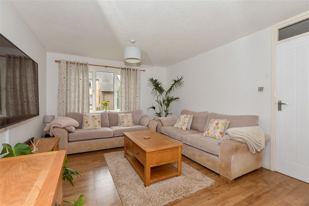 Property photo 2 of 15 Lounge/ Dining Room