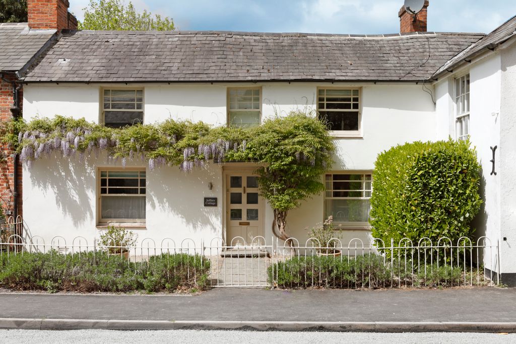 Property photo 1 of 15