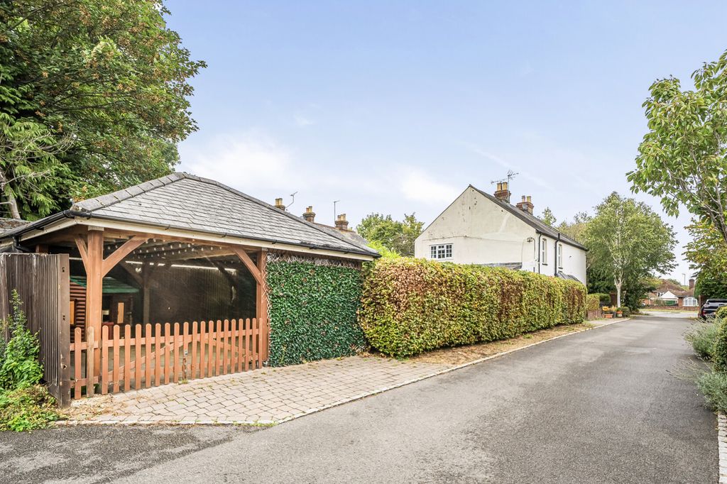 Property photo 2 of 16 External View
