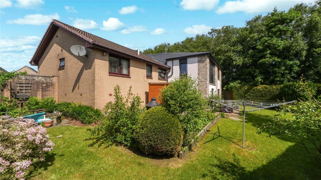 Property photo 1 of 21 Picture No. 11
