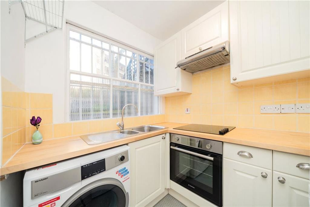 Property photo 3 of 5