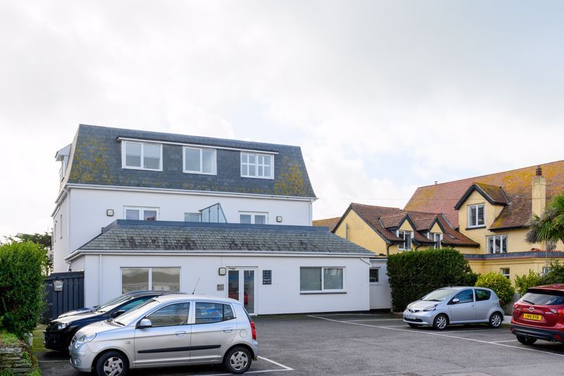 1 bed flat for sale Newquay